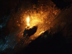 candle_in_the_dark_1